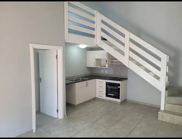 1.5 BEDROOM APARTMENT TO LET IN CHASEDENE